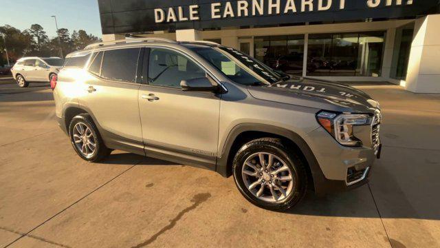 used 2023 GMC Terrain car, priced at $26,127