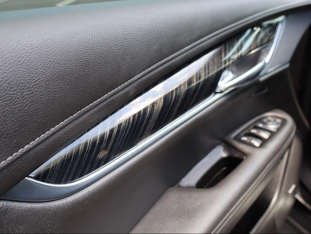 used 2025 Cadillac XT6 car, priced at $51,027