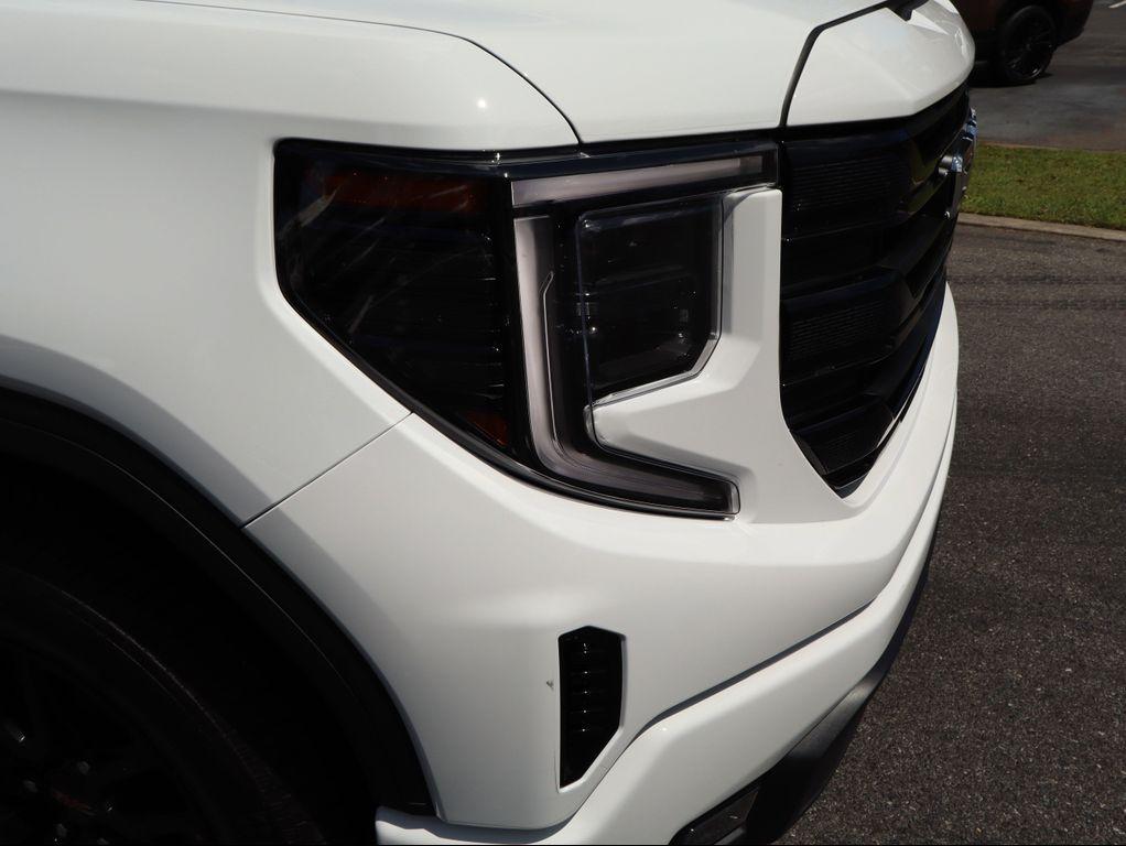 used 2026 GMC Sierra 1500 car, priced at $51,027