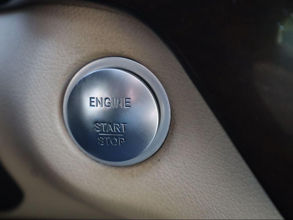 Mercedes-Benz GLE view 38