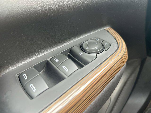 used 2023 GMC Acadia car, priced at $29,988