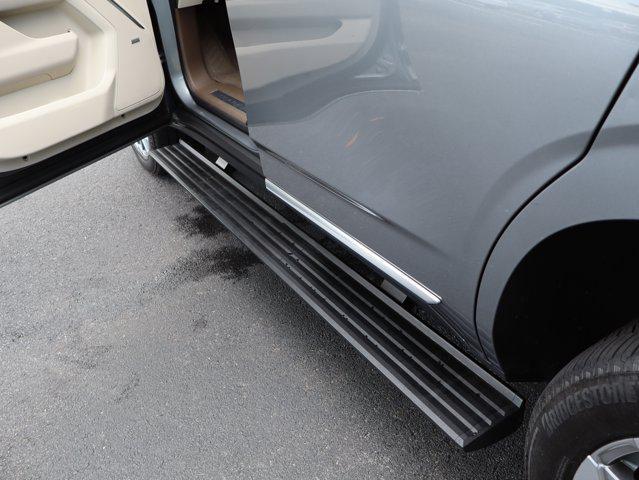 used 2022 GMC Yukon car, priced at $59,988