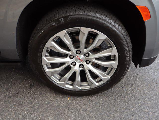 used 2022 GMC Yukon car, priced at $59,988
