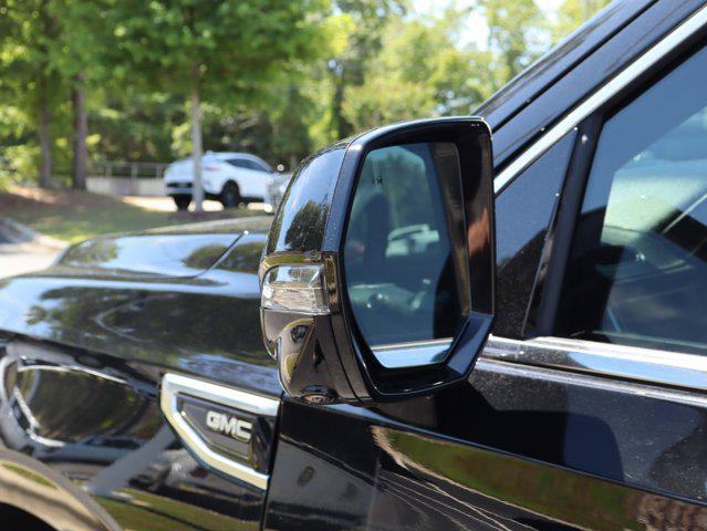 used 2023 GMC Yukon XL car, priced at $66,127
