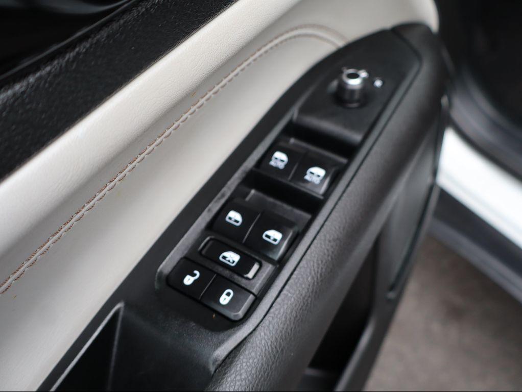 used 2024 Jeep Compass car, priced at $24,127