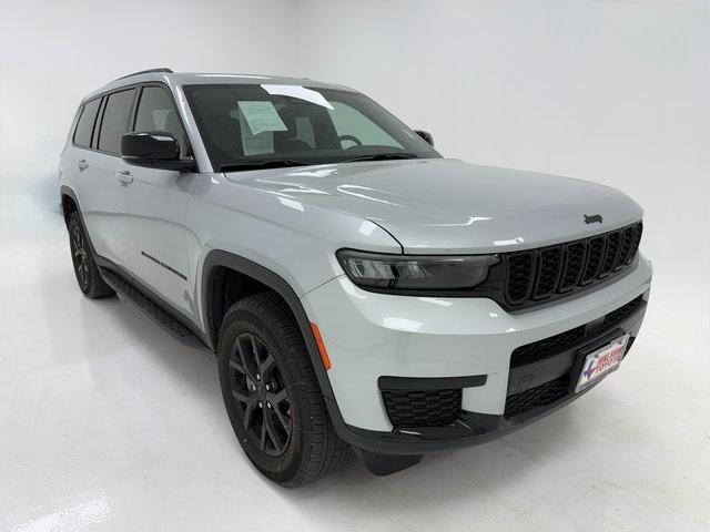 used 2025 Jeep Grand Cherokee L car, priced at $37,867