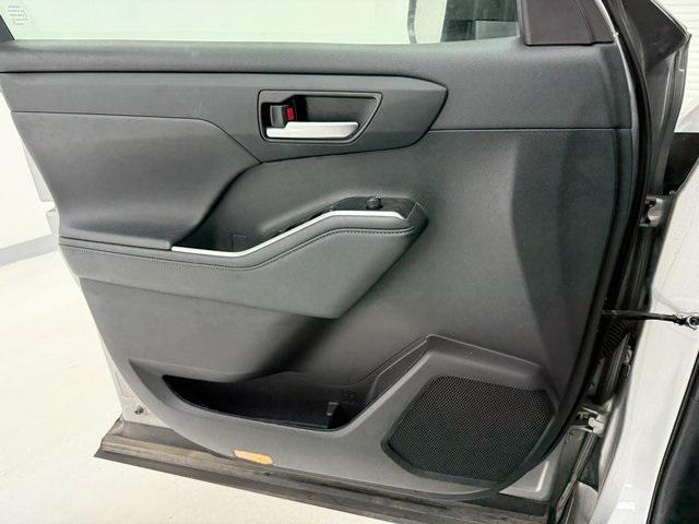 used 2024 Toyota Highlander car, priced at $31,380
