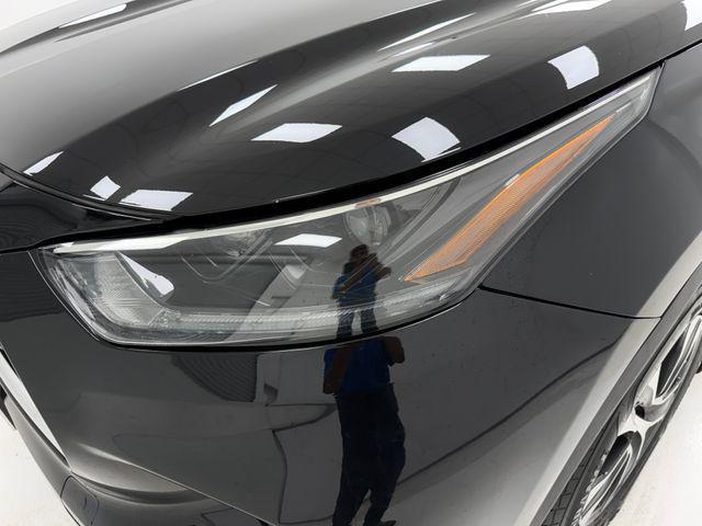used 2021 Toyota Highlander car, priced at $22,605
