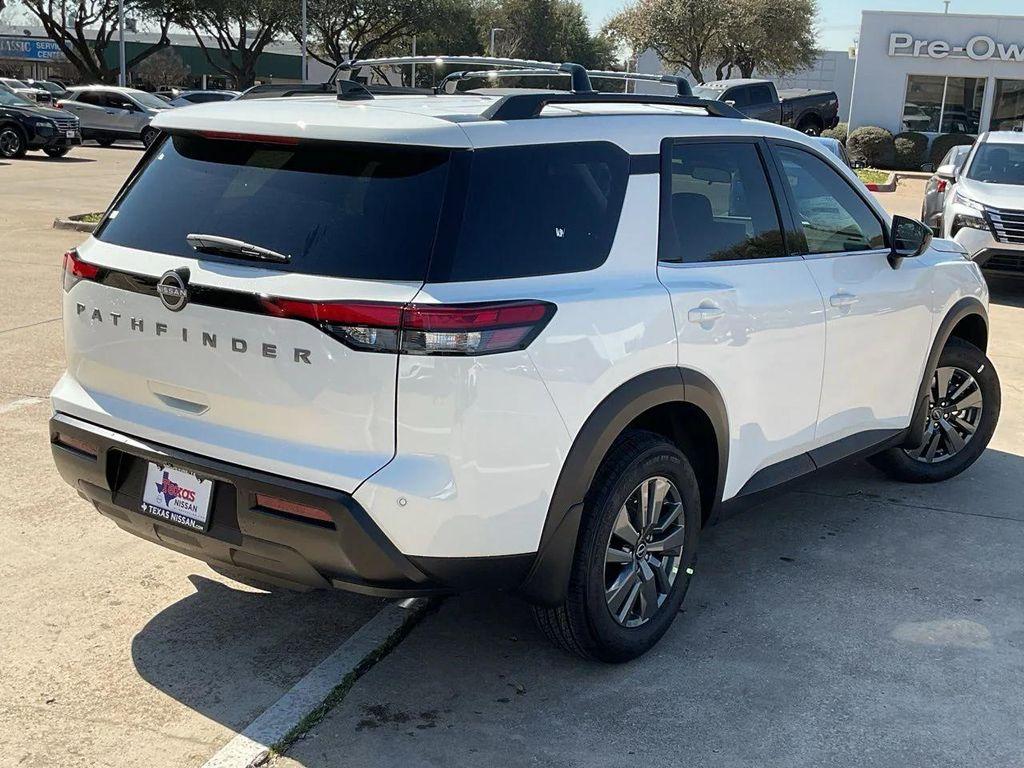 new 2026 Nissan Pathfinder car, priced at $39,688