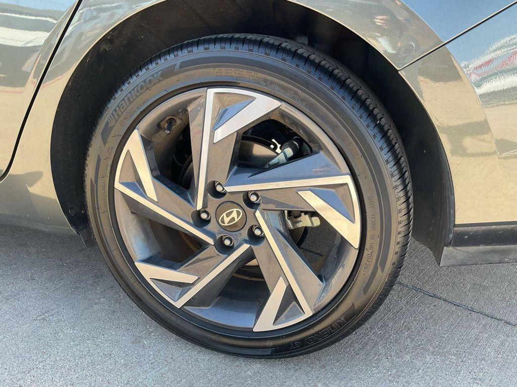 used 2025 Hyundai Elantra car, priced at $21,401