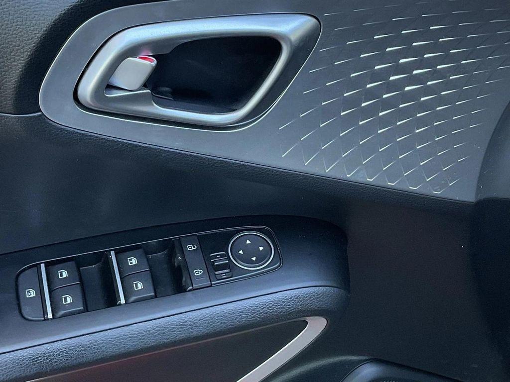 used 2025 Kia Soul car, priced at $15,401