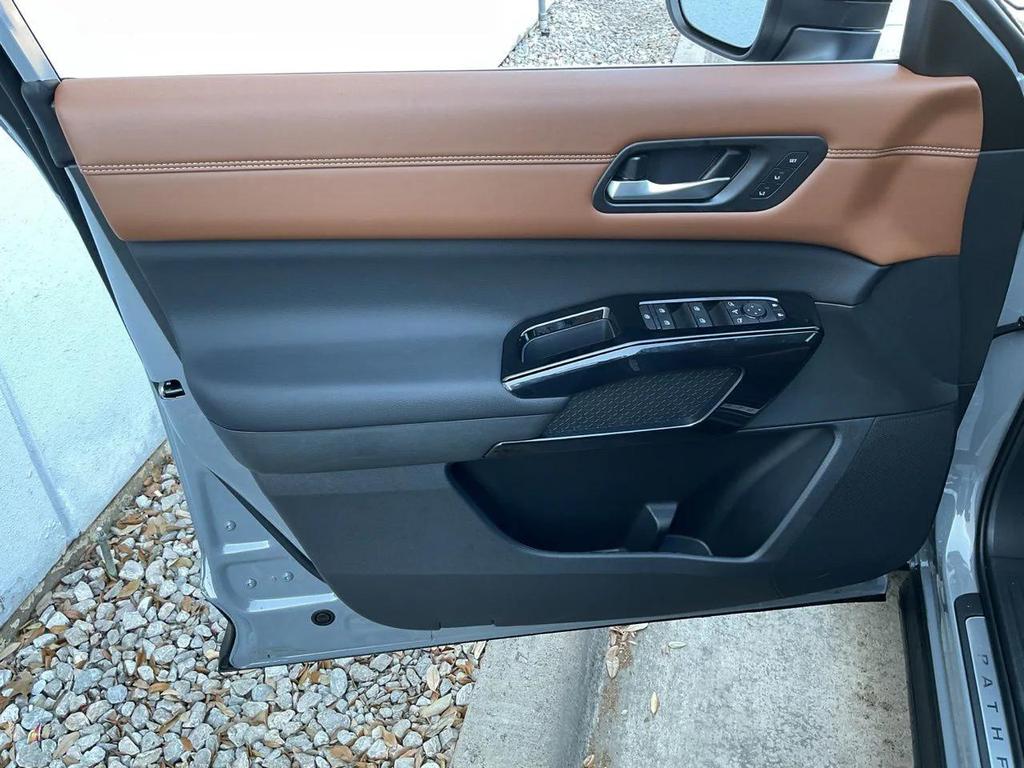 new 2026 Nissan Pathfinder car, priced at $50,042