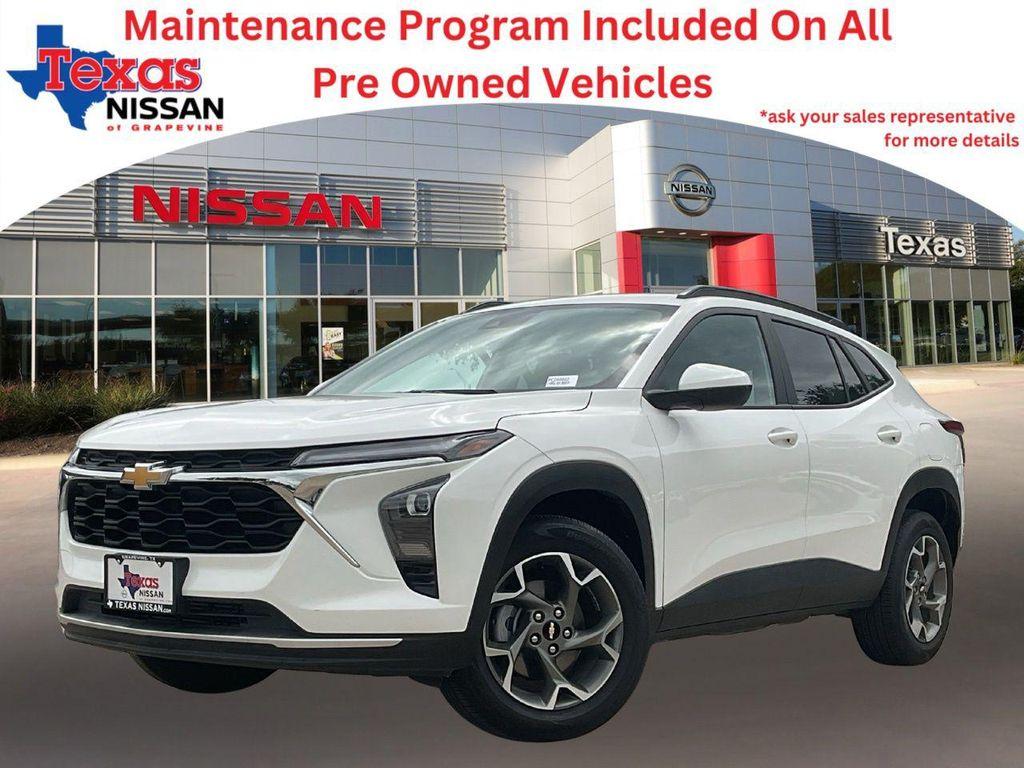 used 2025 Chevrolet Trax car, priced at $19,401
