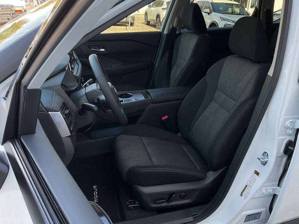 new 2026 Nissan Rogue car, priced at $31,614