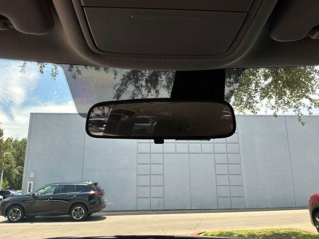 used 2025 Kia Soul car, priced at $15,901