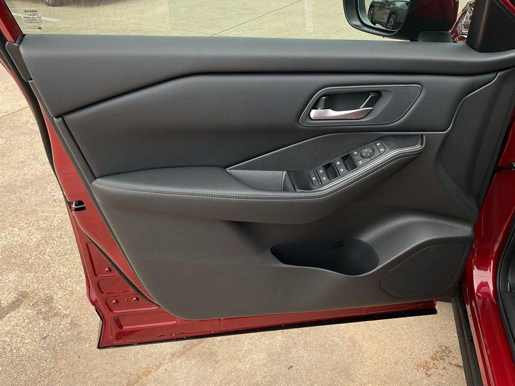 new 2026 Nissan Rogue car, priced at $31,687