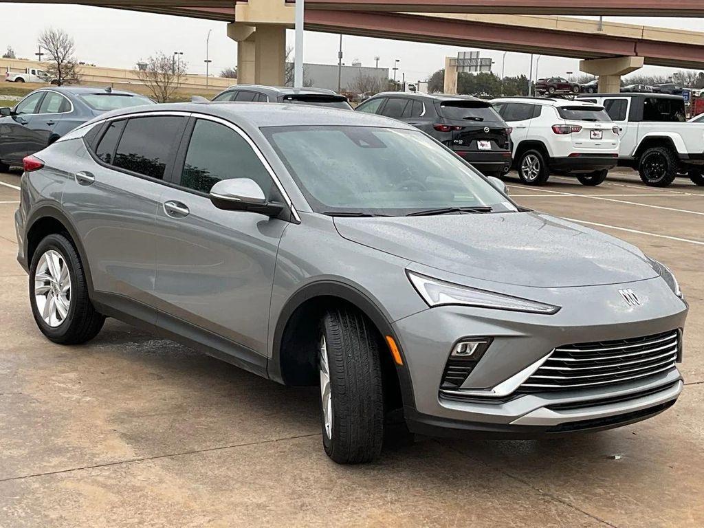 used 2025 Buick Envista car, priced at $19,901