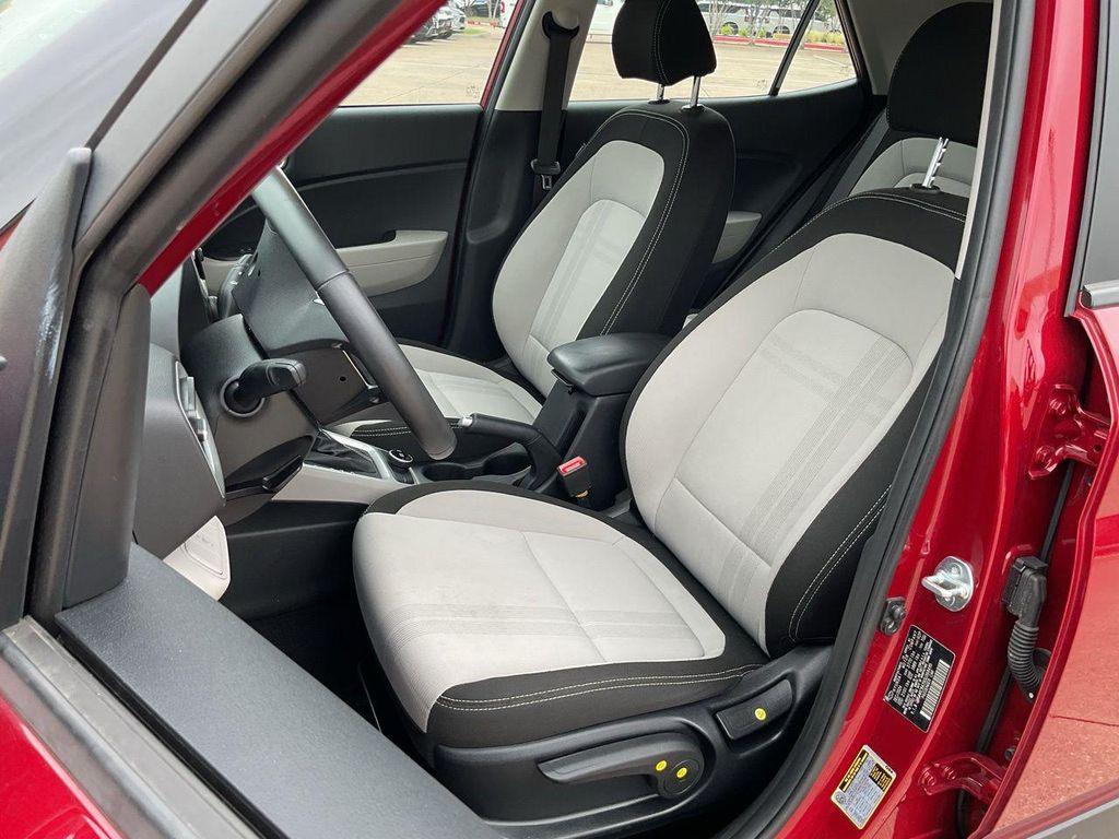 used 2025 Hyundai Venue car, priced at $16,901