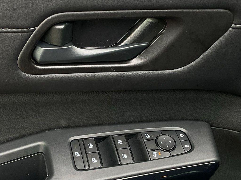 new 2026 Nissan Pathfinder car, priced at $39,364