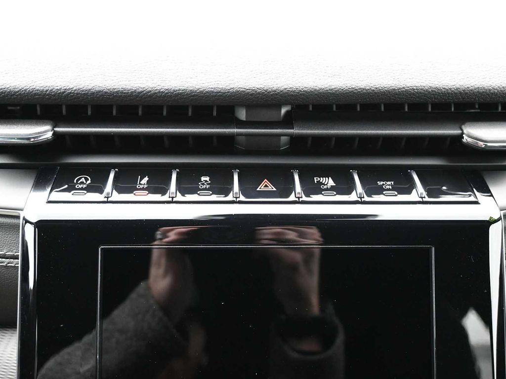 new 2025 Jeep Grand Cherokee car, priced at $42,873