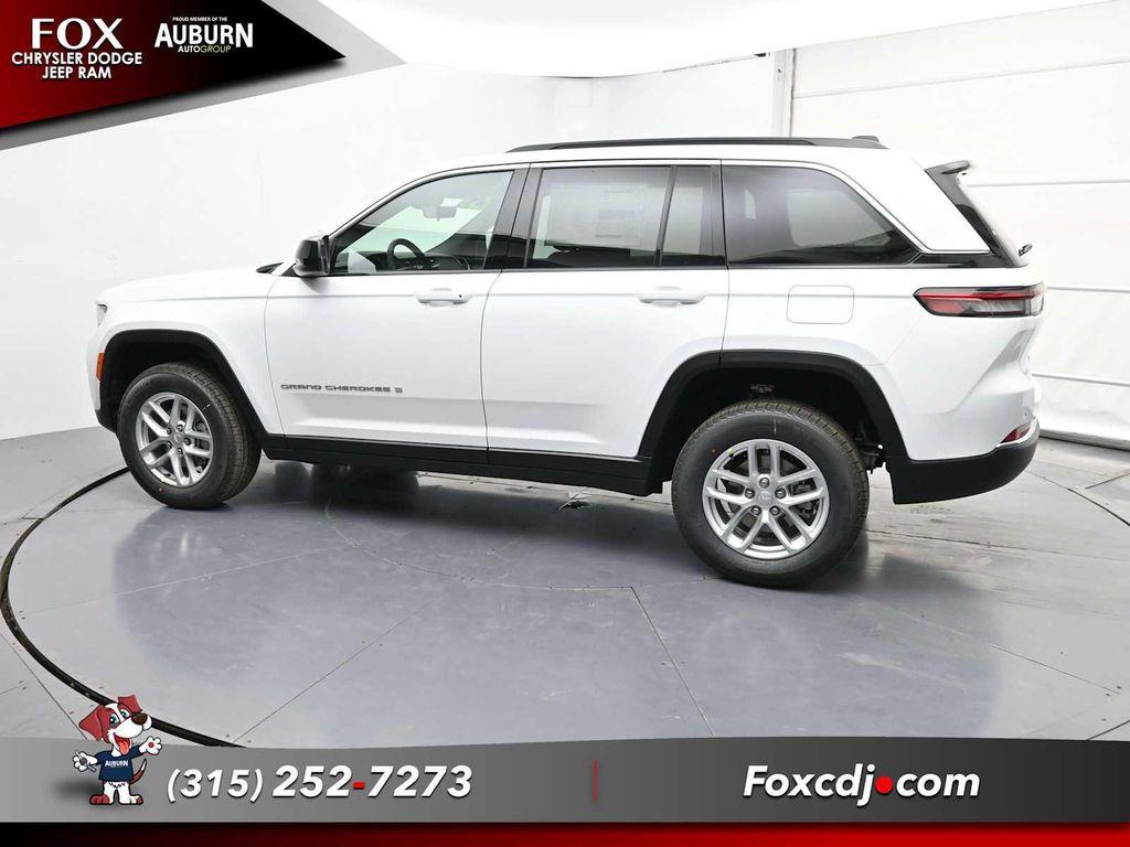 new 2025 Jeep Grand Cherokee car, priced at $42,873