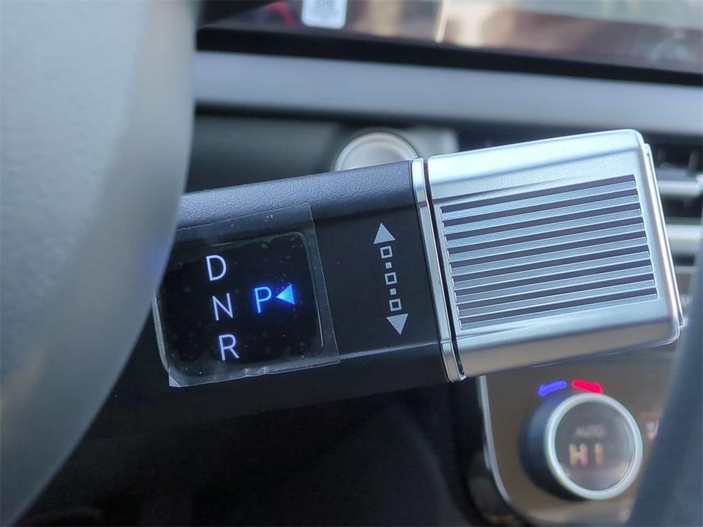 new 2026 Hyundai TUCSON Hybrid car, priced at $36,455