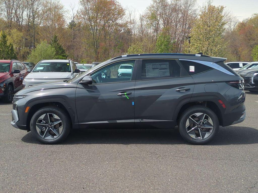 new 2026 Hyundai TUCSON Hybrid car, priced at $37,220
