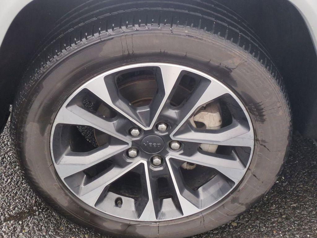 used 2023 Jeep Grand Cherokee car, priced at $34,599