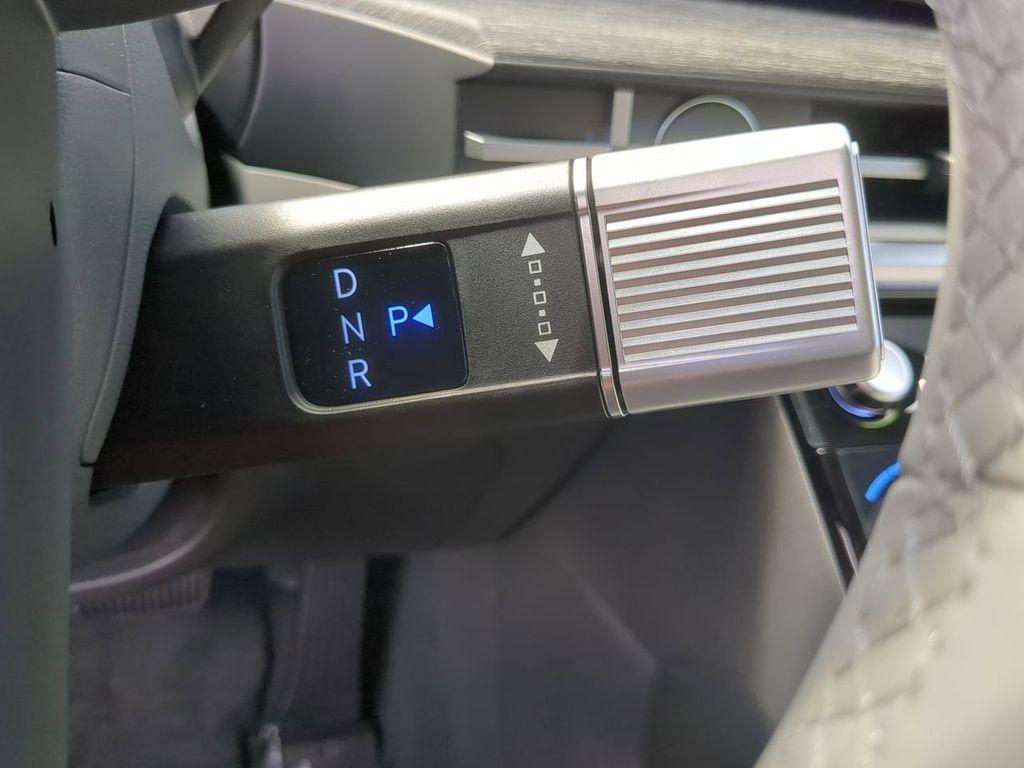 used 2024 Hyundai Santa Fe car, priced at $34,998