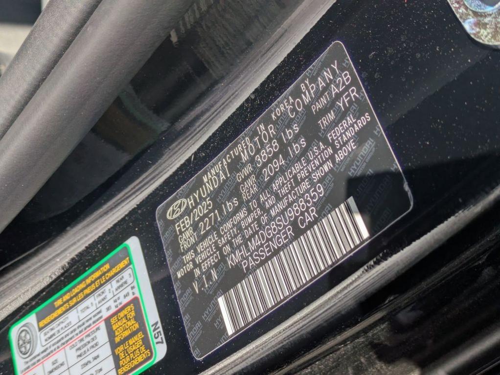 used 2025 Hyundai Elantra car, priced at $19,997