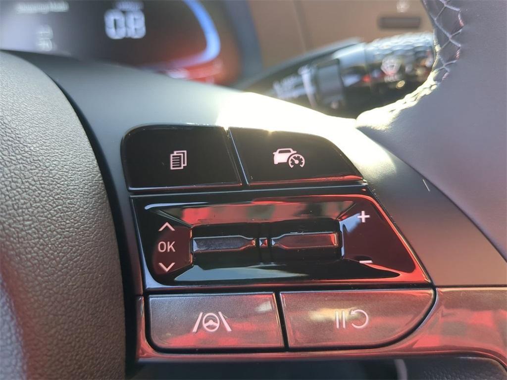 used 2025 Hyundai Elantra car, priced at $20,693