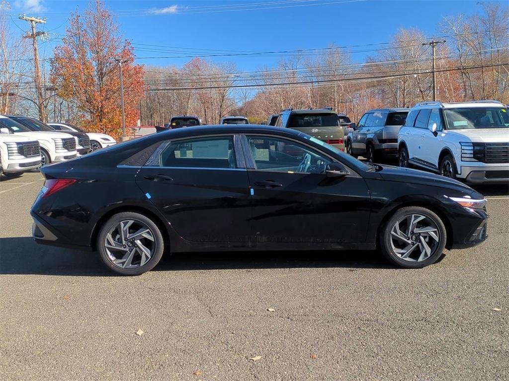 new 2025 Hyundai Elantra car, priced at $28,645