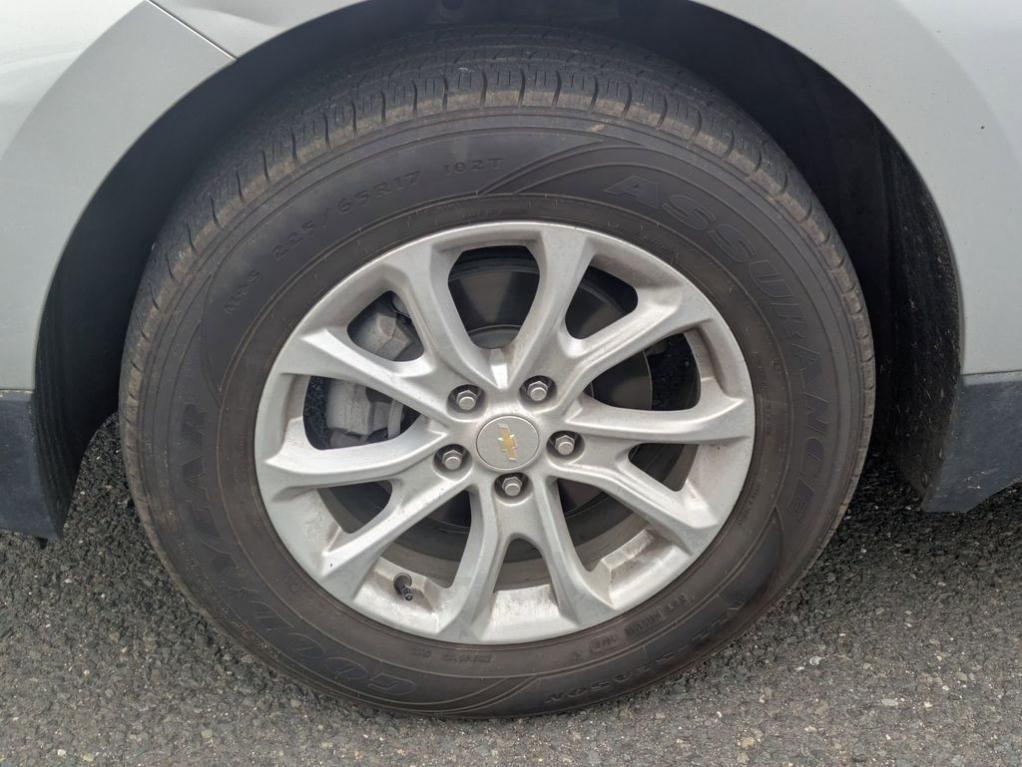 used 2021 Chevrolet Equinox car, priced at $18,997