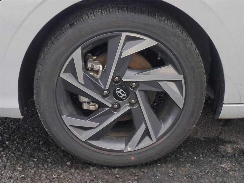used 2025 Hyundai Elantra car, priced at $22,399