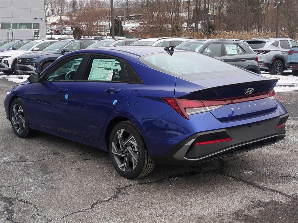 new 2025 Hyundai Elantra car, priced at $25,135