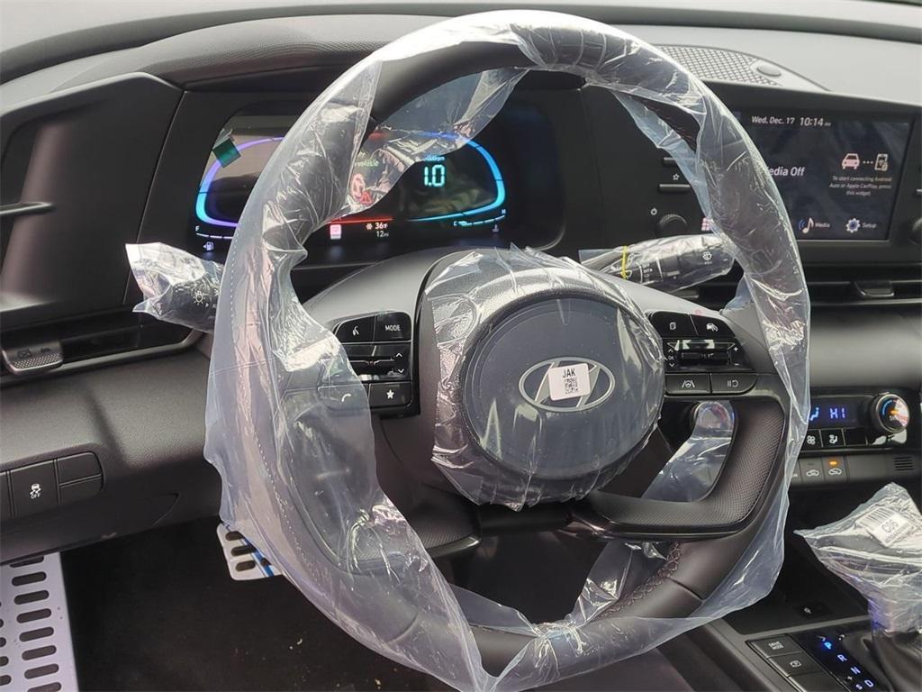 new 2025 Hyundai Elantra car, priced at $25,135
