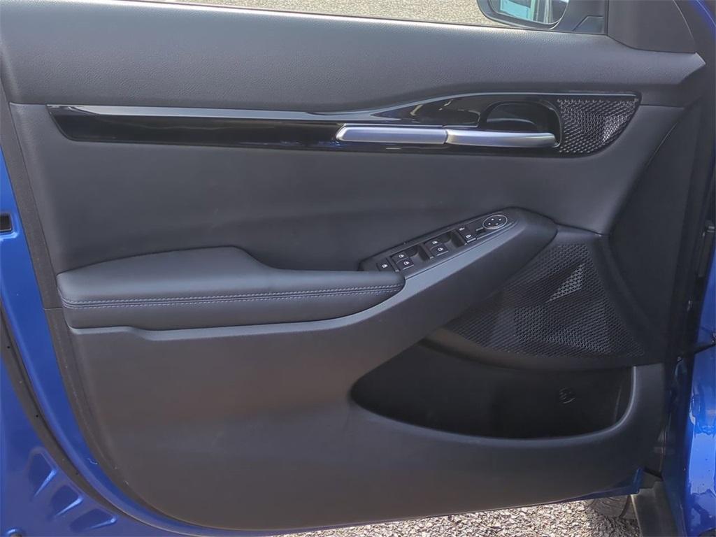 used 2023 Kia Seltos car, priced at $21,380