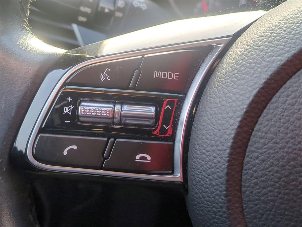 used 2023 Kia Seltos car, priced at $21,380