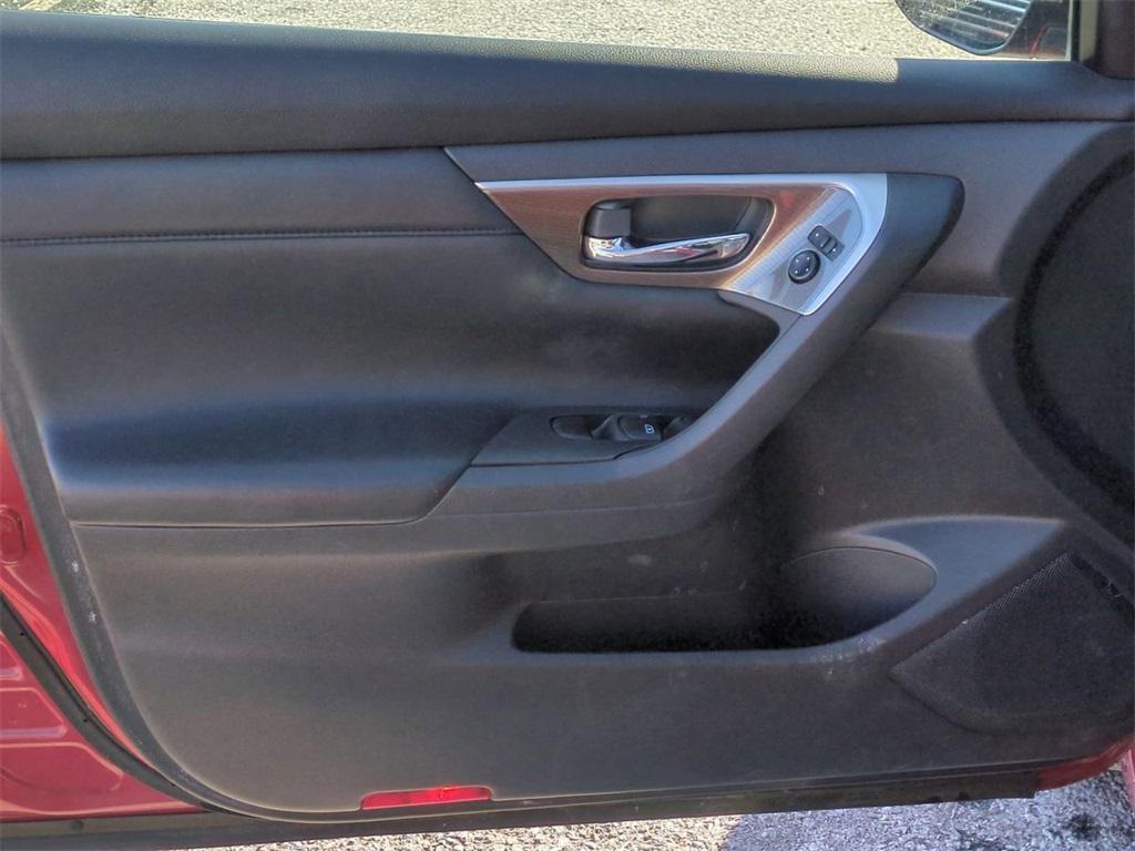 used 2014 Nissan Altima car, priced at $8,944