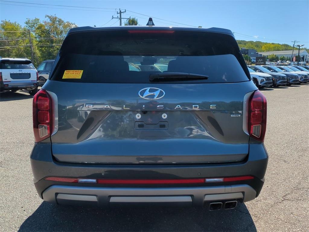 used 2025 Hyundai Palisade car, priced at $36,197