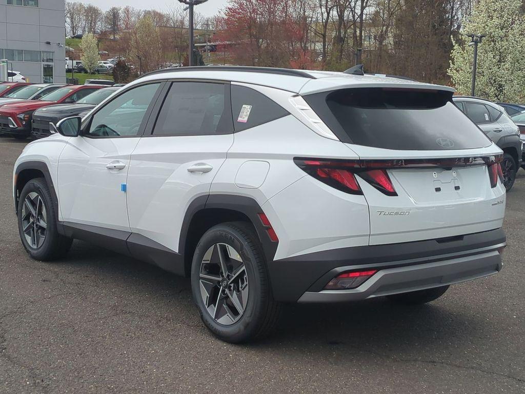 new 2026 Hyundai TUCSON Hybrid car, priced at $36,755