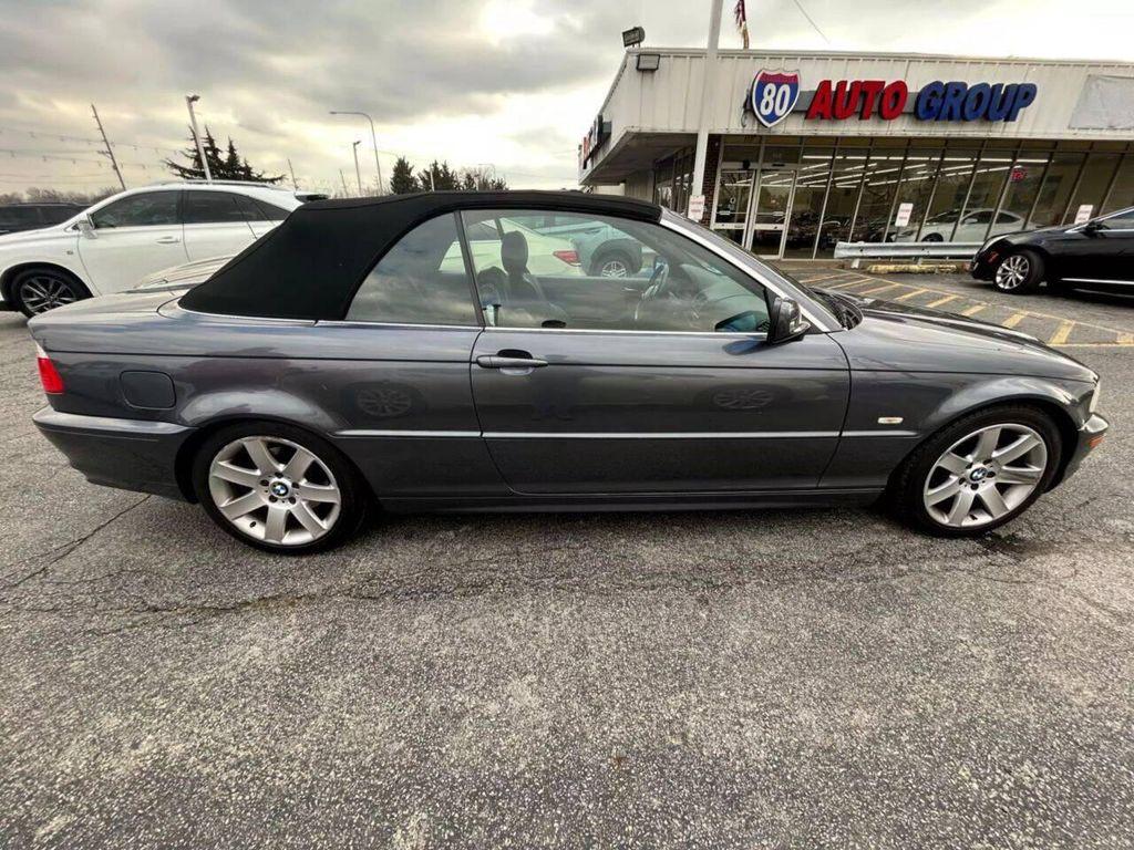 used 2003 BMW 325 car, priced at $3,999