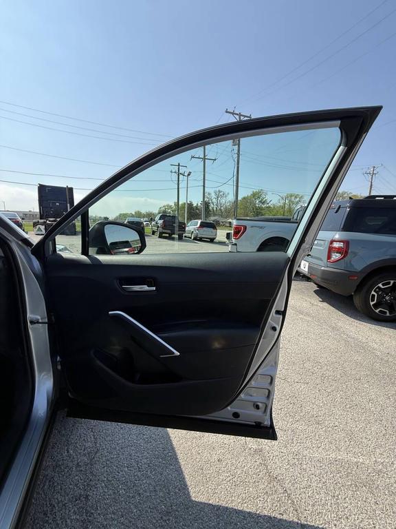 used 2025 Toyota Corolla Cross car, priced at $28,999