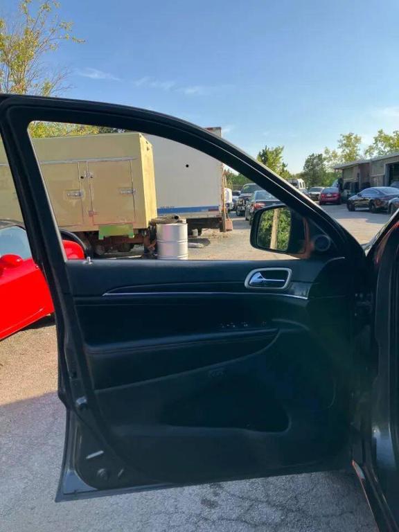 used 2017 Jeep Grand Cherokee car, priced at $12,849