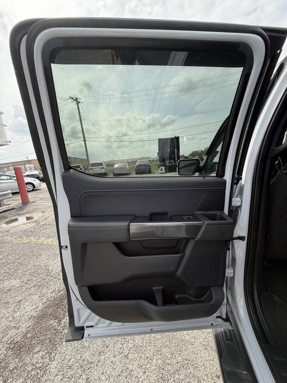 used 2021 Ford F-150 car, priced at $29,999
