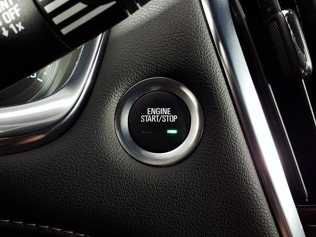 used 2023 Chevrolet Traverse car, priced at $33,991