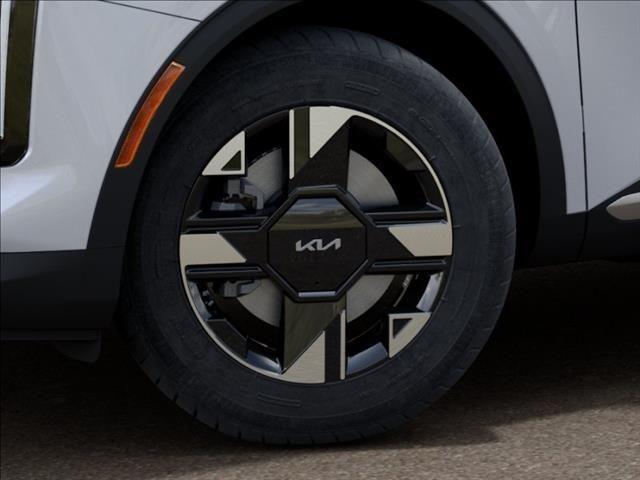 new 2026 Kia Sportage car, priced at $30,085