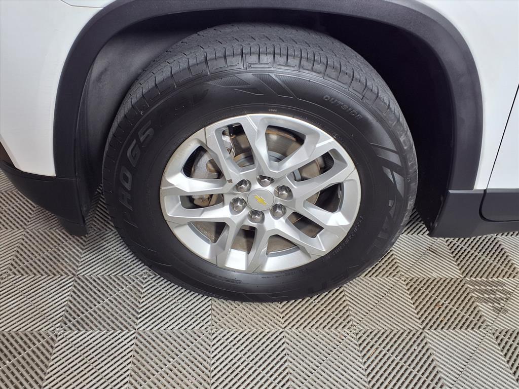 used 2018 Chevrolet Traverse car, priced at $12,987
