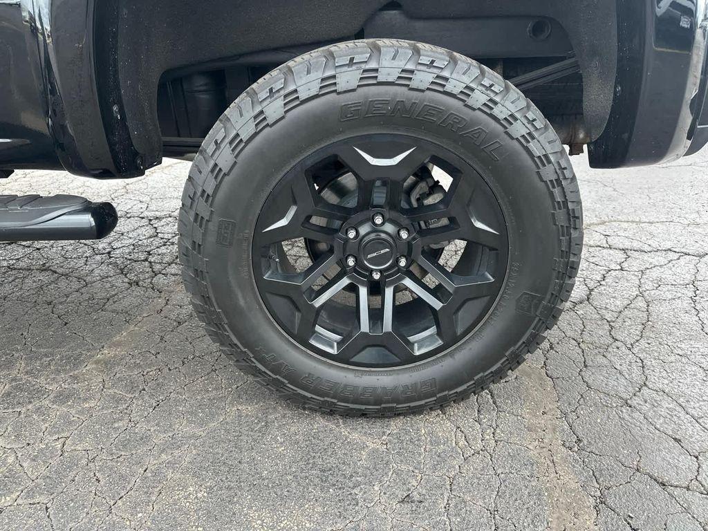 used 2020 Chevrolet Silverado 1500 car, priced at $48,990