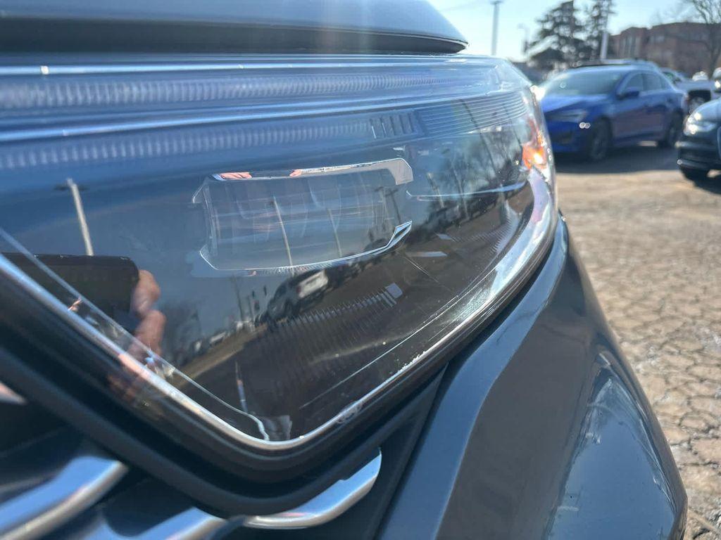 used 2023 Ford Explorer car, priced at $47,989